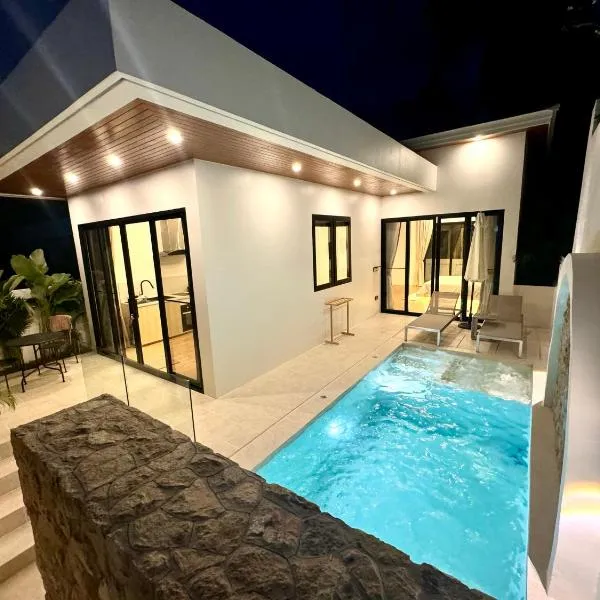 Villa Palm Beach, Koh Samui, hotel v destinaci Hua Thanon