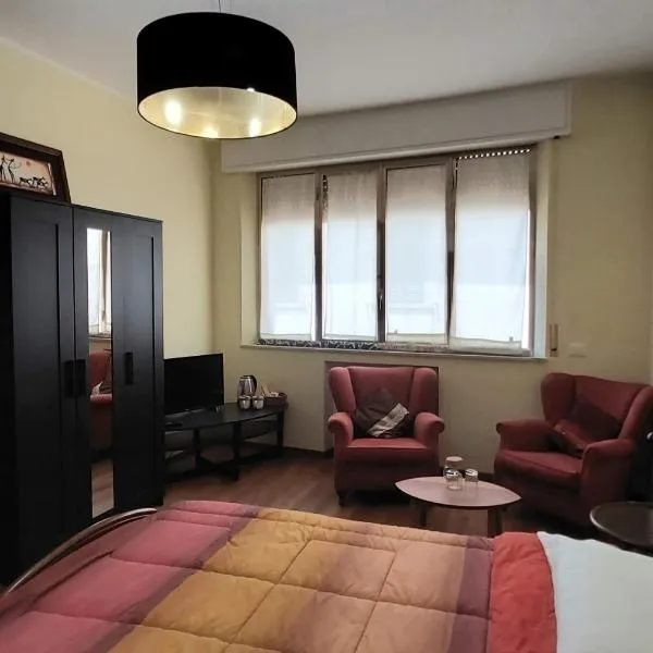 Ti Racconto di un Sogno Rooms - Cielo & Terra, hotel v destinaci Chianciano Terme