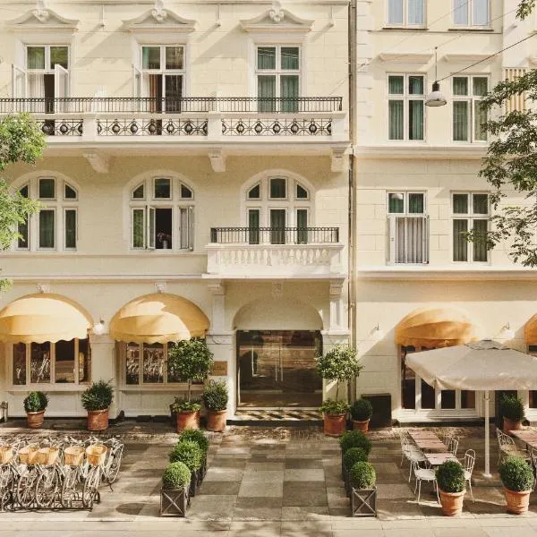 Hotel Bella Grande, hotel v Kodani