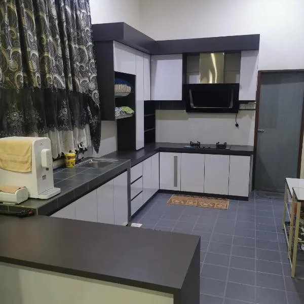 Homestay Sulong, hotell sihtkohas Kuala Rompin