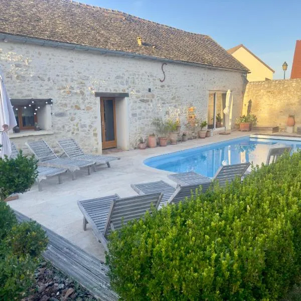 Casa la Rosa & Spa, hotel v destinaci Courdimanche-sur-Essonnes