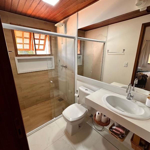 Casa a 4 Min da Praia de Manguinhos com Piscina, Sauna e Área Kids - Foto 3