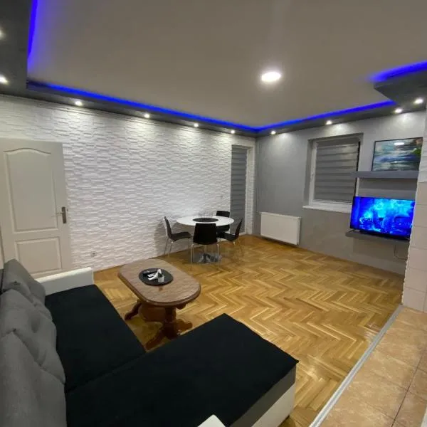 Crystal Apartman Obrenovac, hotel di Obrenovac