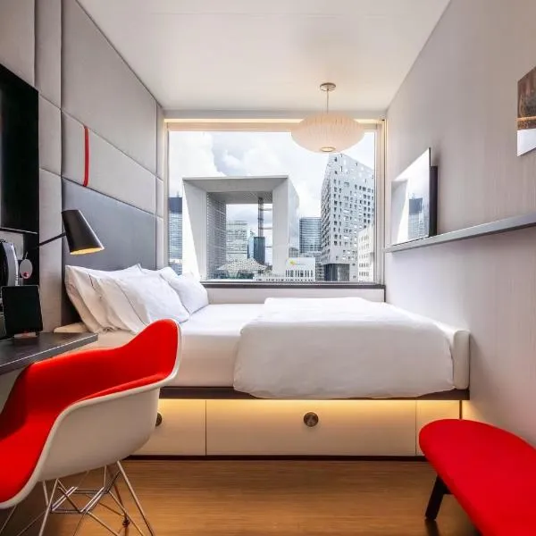 citizenM Paris La Défense – hotel w mieście Nanterre