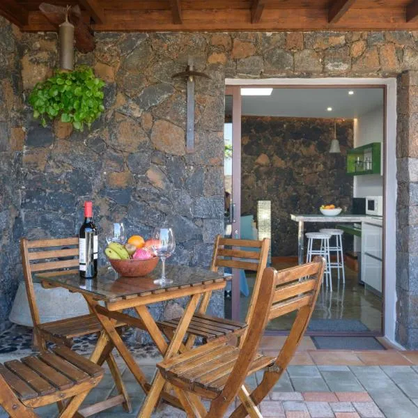 Apartamento Los 4 Nobles, Hotel in Tinajo
