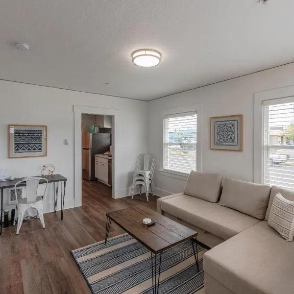 #StayInMyDistrict Bluebird Cottage Coos Bay, ξενοδοχείο σε Coos Bay