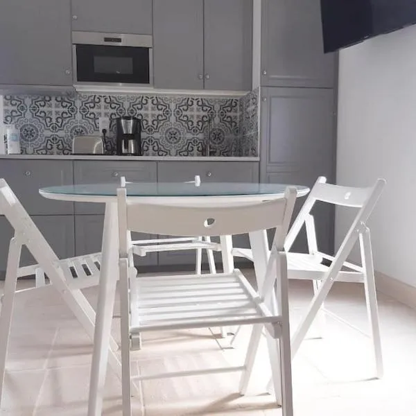 Charmant gîte Au saut des vignes, hotel v destinaci Auxey-Duresses