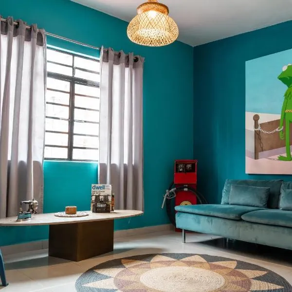 Loft in the heart of laureles, hotel in Guayaquil