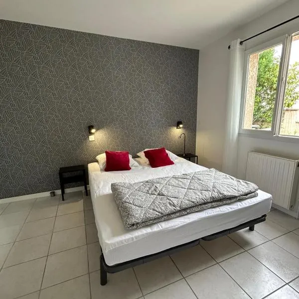 Au TRÈFLE DORT, hotel a Châtel-Guyon