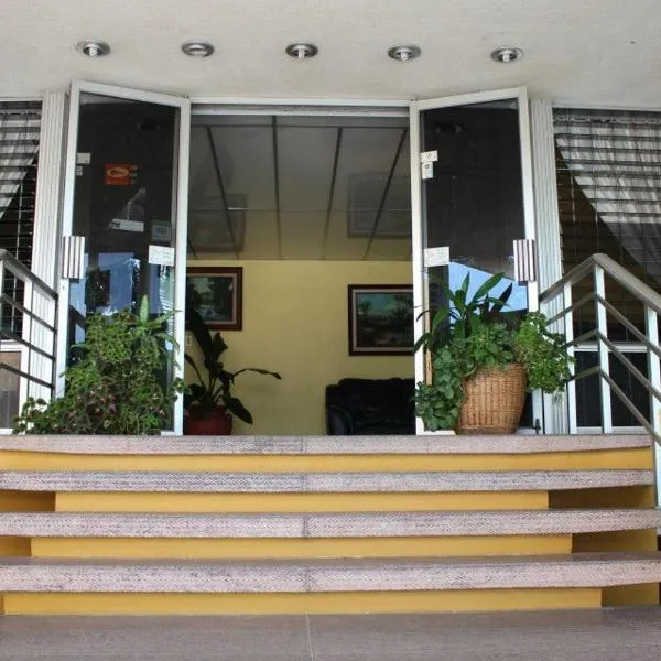 Hotel Dinastía Colima โรงแรมในโคลิมา