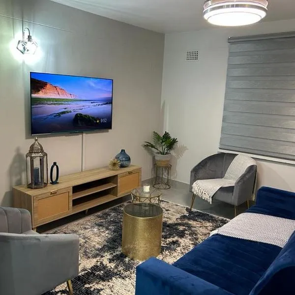 Faulaa Apartment, hotel in Cape Town