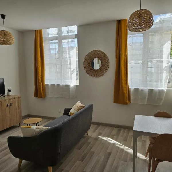 Chez Home – hotel w mieście Valenciennes