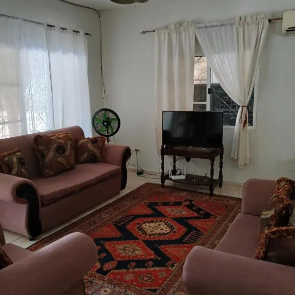 Hostal Carol, hotel v destinaci La Lima