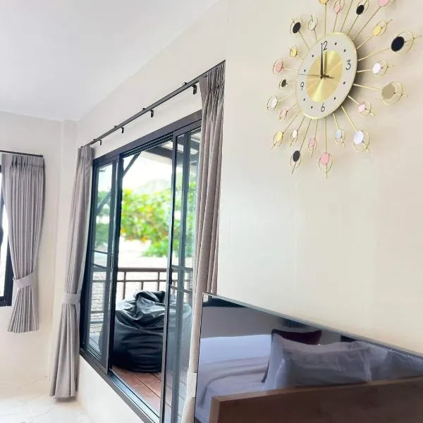 Benjamin's Hut, hotel in Srithanu