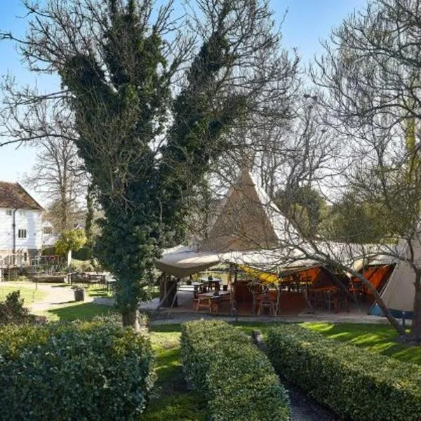 Tuddenham Mill Luxury Hotel, hotel en Tuddenham
