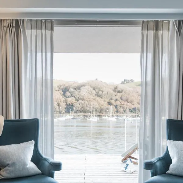 Dart Marina Hotel、ダートマスのホテル