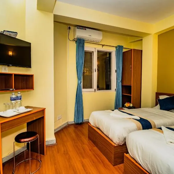 Hotel Aashraya Home