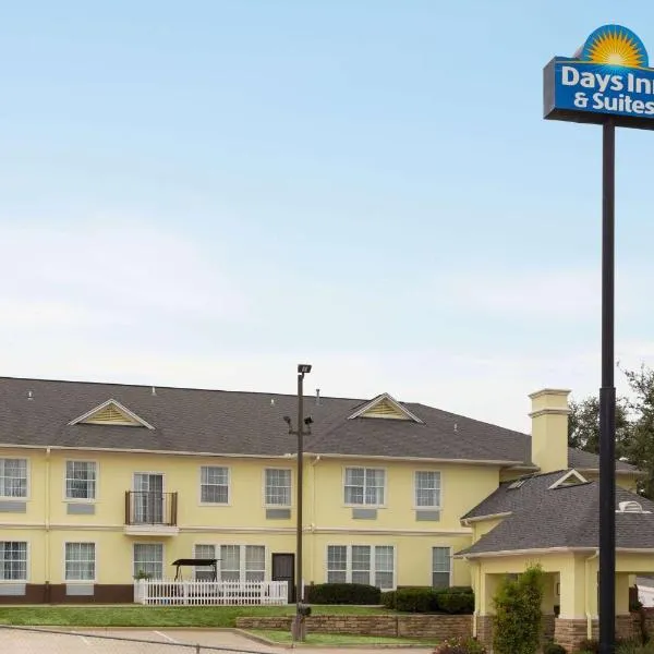Days Inn & Suites by Wyndham DFW Airport South-Euless, hotel v destinaci Euless