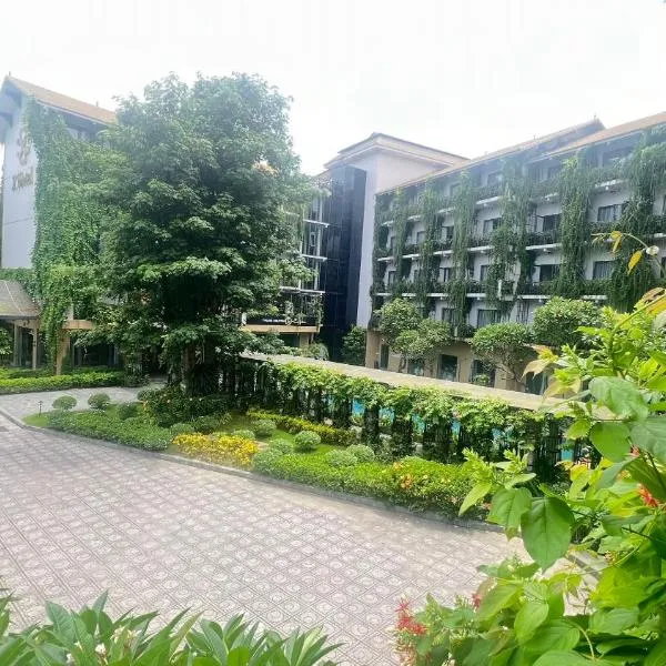 X Hotel Thái Nguyên, hotel v destinaci Thái Nguyên