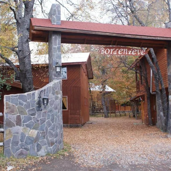 Cabañas Bordenieve, hotel v destinácii Las Trancas