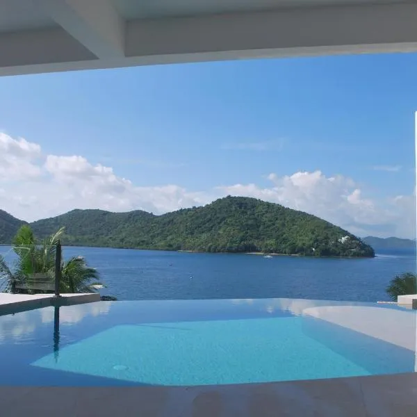 Stunning luxe 220sm villa by the sea entirely private with own pool, hotel sa Busuanga