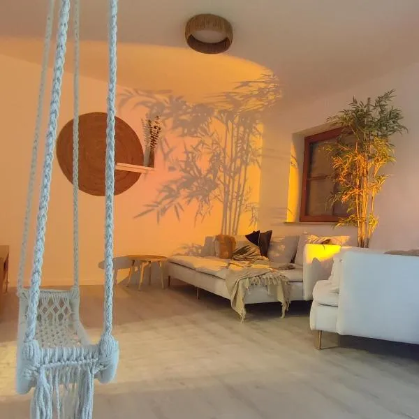 Ferienhaus Lieblingsplatz in Monheim, hotel v destinaci Monheim