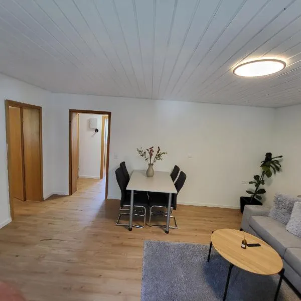 Schöne 2 Zimmerwohnung in Crailsheim, hotel v destinaci Crailsheim