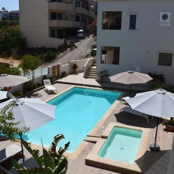 Four Seasons Homes, hotel v destinaci Stalós