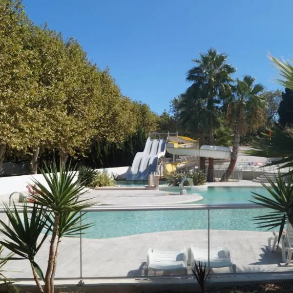 Mobile-home camping 7 fonts AGDE, hótel í Agde