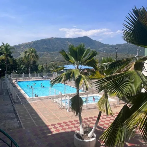 Club Vacacional COPEN, hotel en Tocaima