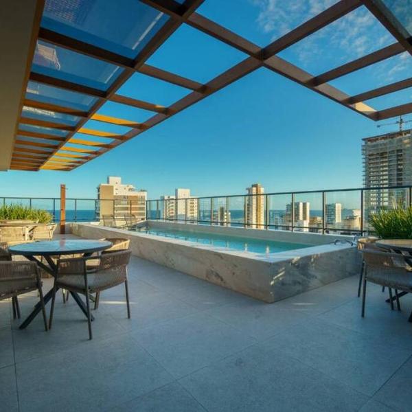 Apartamento na Barra de alto padrão - 5 min da praia