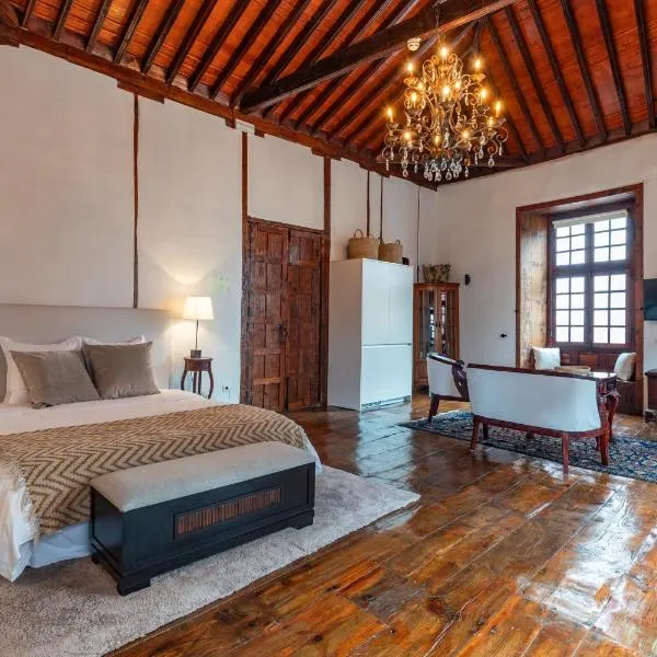 TIZÓN Suites, hotel v destinaci Garachico