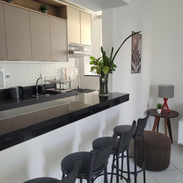 Apartamento próx à Orla Atalaia, com 2 Quartos climatizados - Foto 4