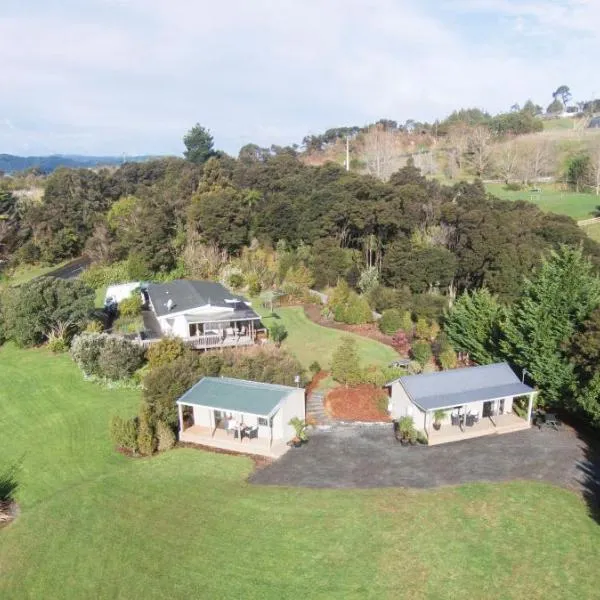 Auckland Country Cottages, hotel v destinaci Clevedon