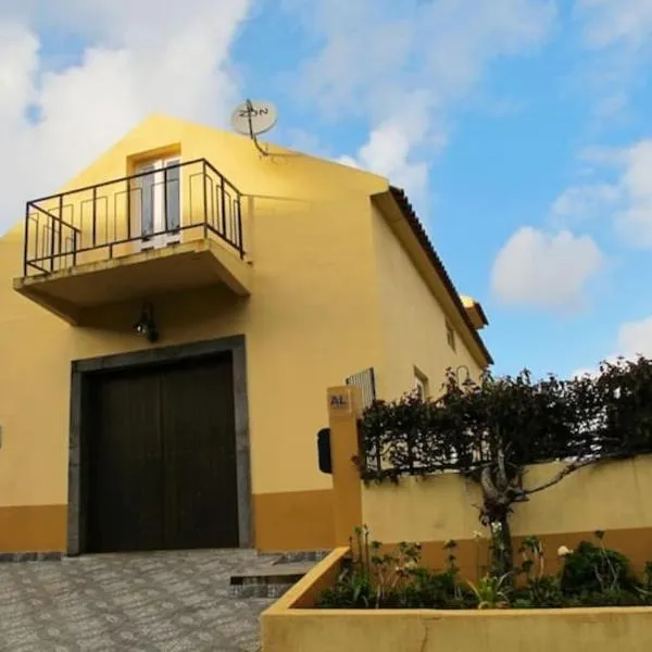 Casa do Bisbis, hotel in Lanceiros