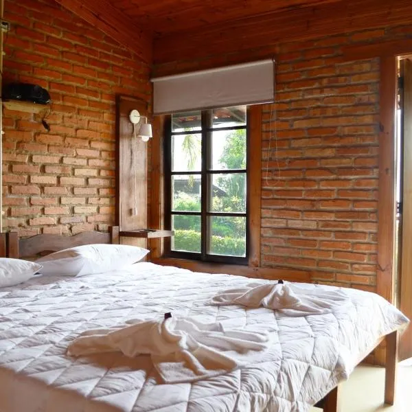 Pousada Alto Pirapitinga, hotel v destinaci Resende