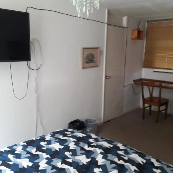 Room Cambridge south, hotel in Cherry Hinton