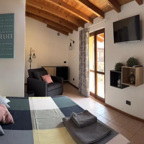 Affittacamere PuntoZero, hotel v destinaci Scanzorosciate