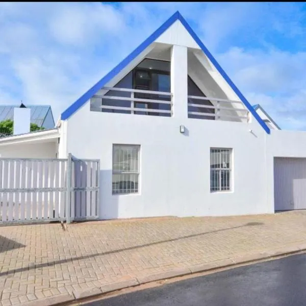 6th on Santorini, hotel in Langebaan