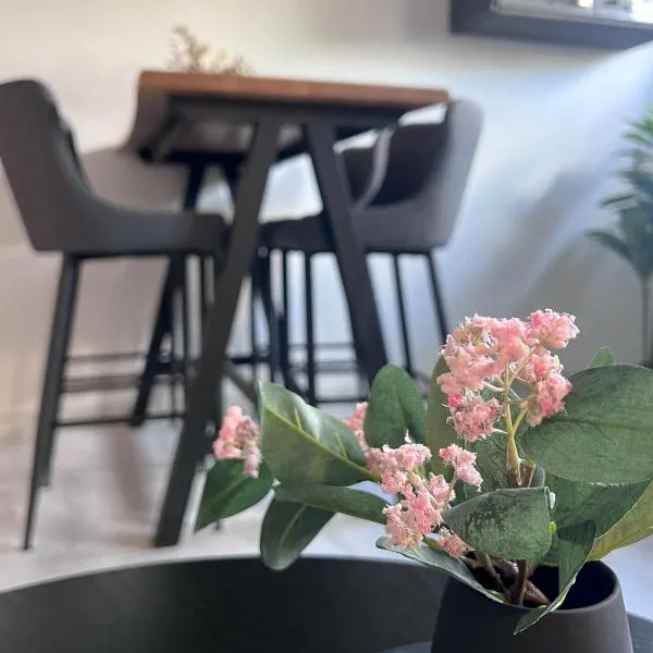 Stilvoll-Fewo mit Garten, hotel v destinácii Spremberg