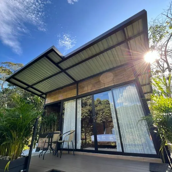 Entremonte Cabañas, hotel v destinaci La Vega