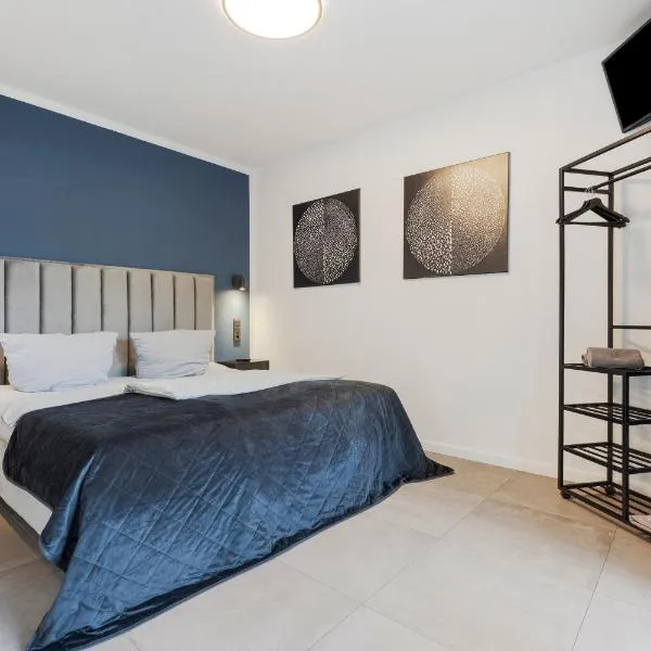 Egge Resort 7e mit Whirpool u Sauna, hotel in Altenbeken