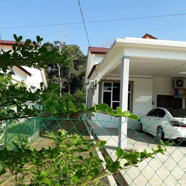 Homestay Sulong, hotel in Kuala Rompin