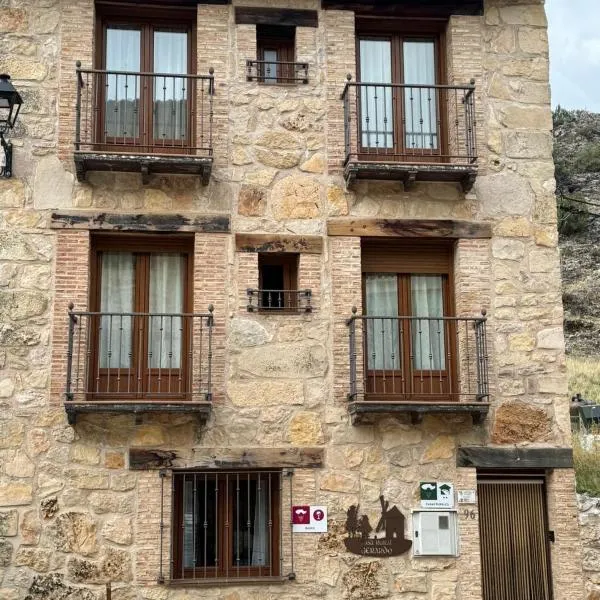 Casa Rural Gerardo 2, hotel v destinácii Armallones