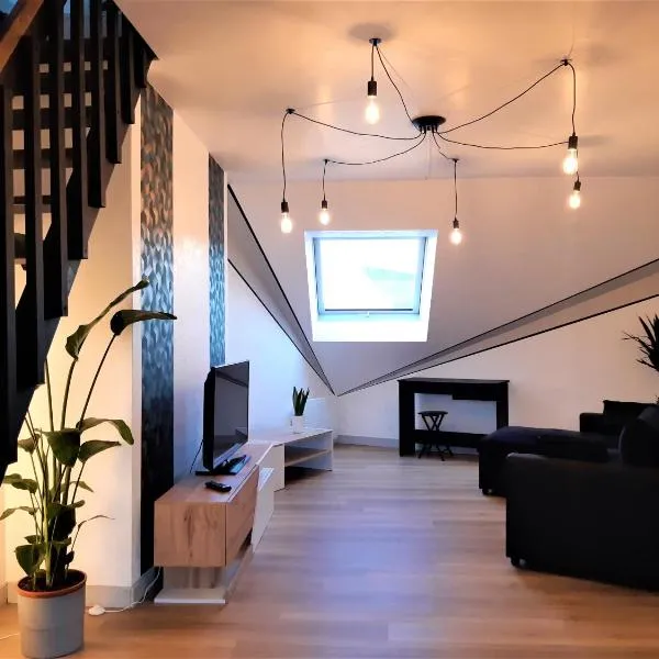 Appartement cosy en duplex une chambre, hotel v destinaci Lamballe