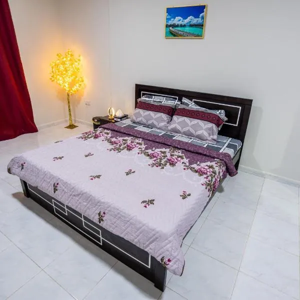 tourist Family and couple private Rooms ME11 BGR 01 baith al jannah LLC one private room in three bedroom apartment, hotel in Abu Dhabi