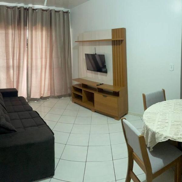 Apartamento com mobília nova 402