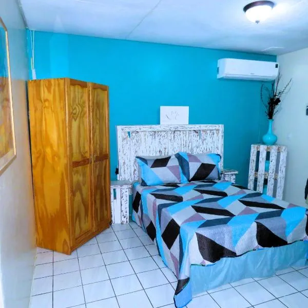 Artist Room Curaçao, hotel v destinaci Willemstad