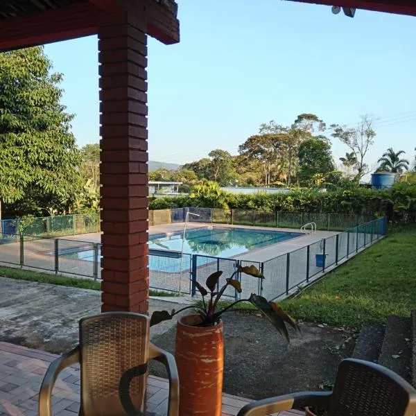 SOL & SELVA Hostal Mocoa Putumayo, hotel di Mocoa