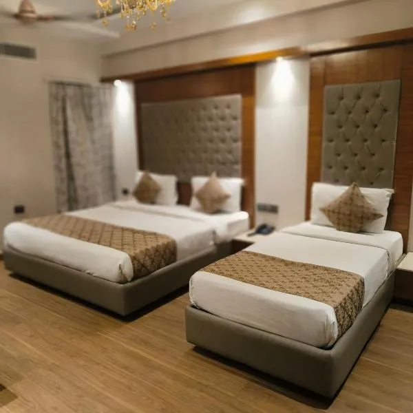 Hotel The Pearl, City Center - Traveler's Choice Award Winner for 2025 photo 2
